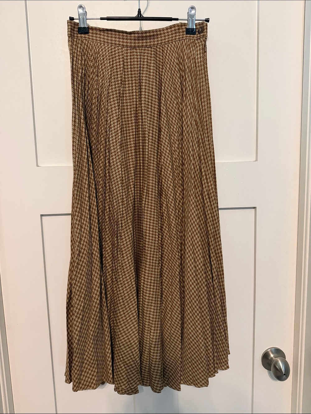 Liz Claiborne Vintage 80s Brown Pleated Houndstooth Light Academia Midi Skirt